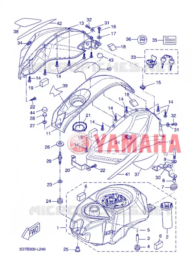 FUEL TANK Yamaha MOTO 125 2012 R125  YZF-R125