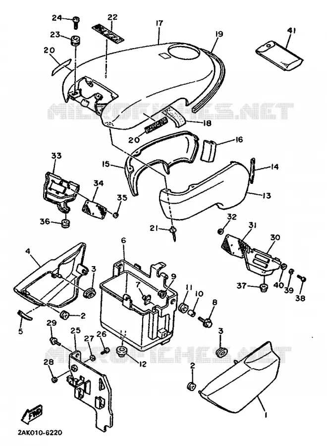 SIDE COVER - OIL TANK Yamaha MOTO 750 1987 FZX  FZX750