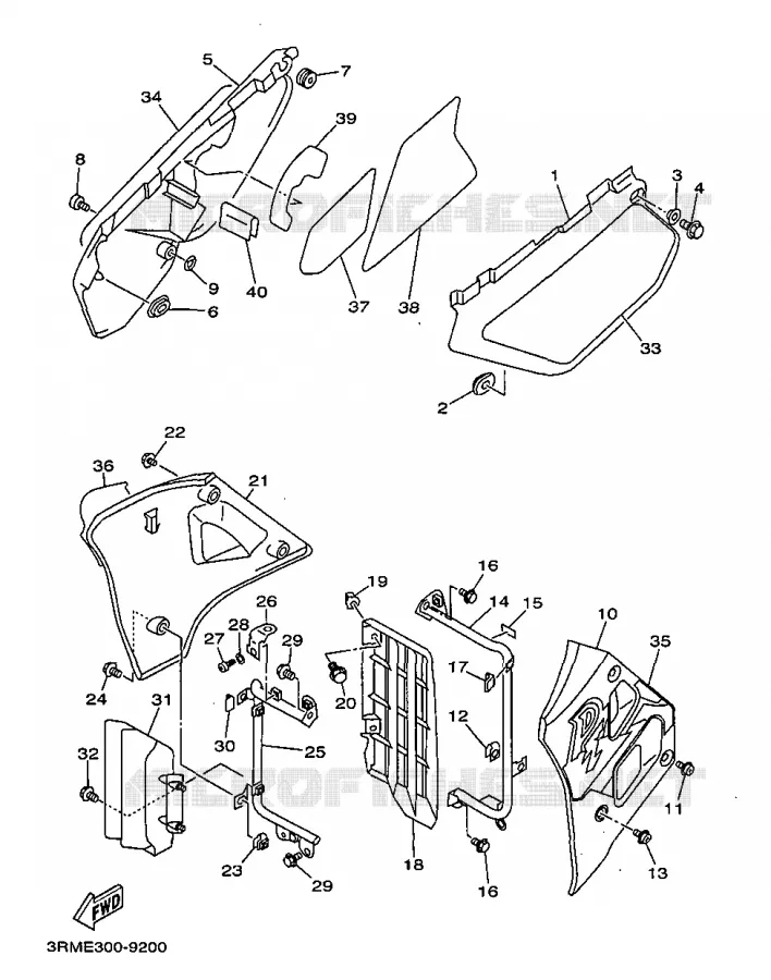 SIDE COVER Yamaha MOTO 125 1999 DTR  DT125R